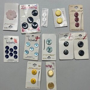 Vintage Sewing Button Lot Streamline La Petite Lansing Mixed‎ Sizes  and Colors